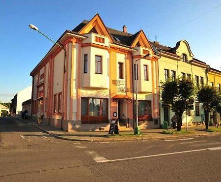Hotel Krajka**** Vamberk Exterior foto